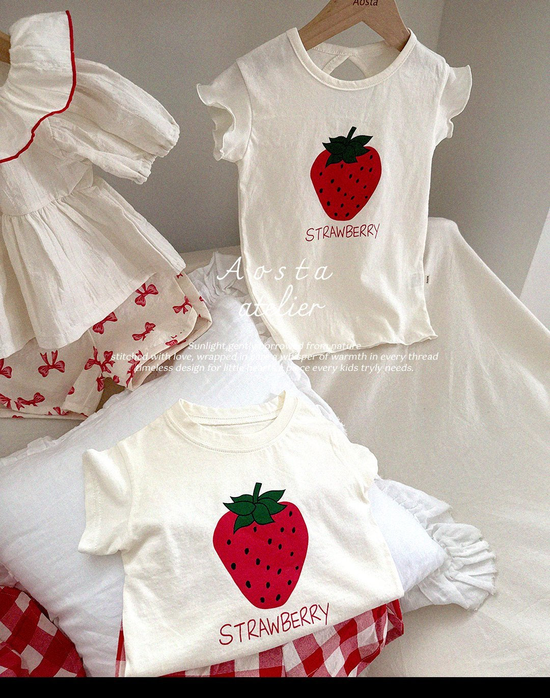Strawberry T-Shirts [Ivory/L(2-3yr)]