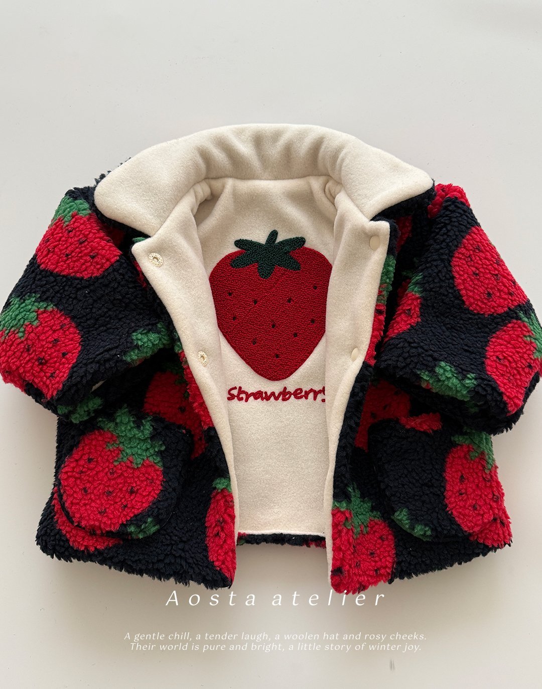 [PRE-ORDER] Strawberry Reversible Jacket