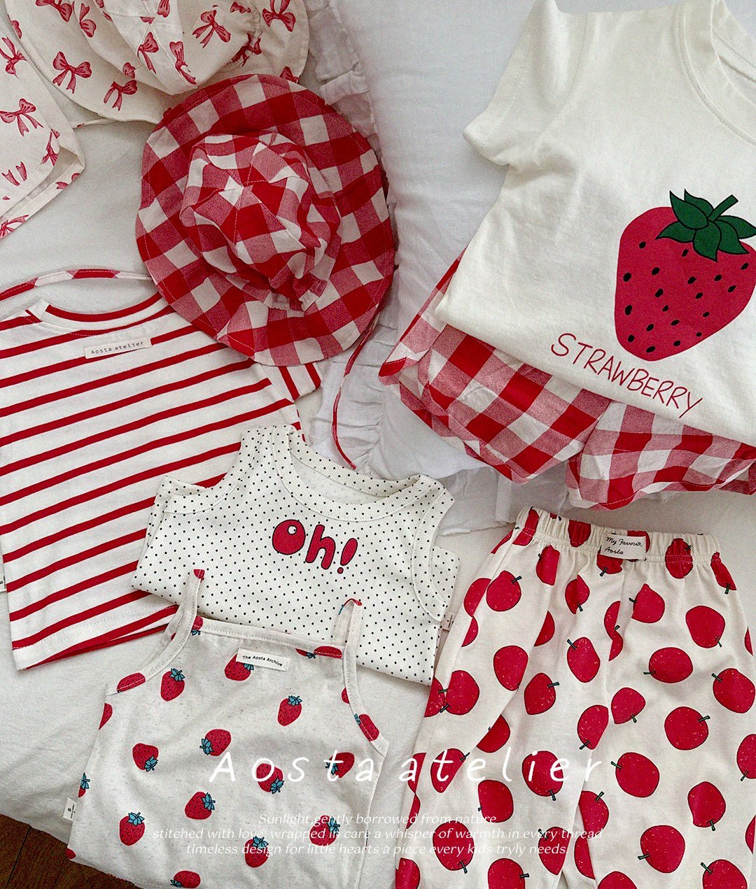 Strawberry T-Shirts [Ivory/L(2-3yr)]