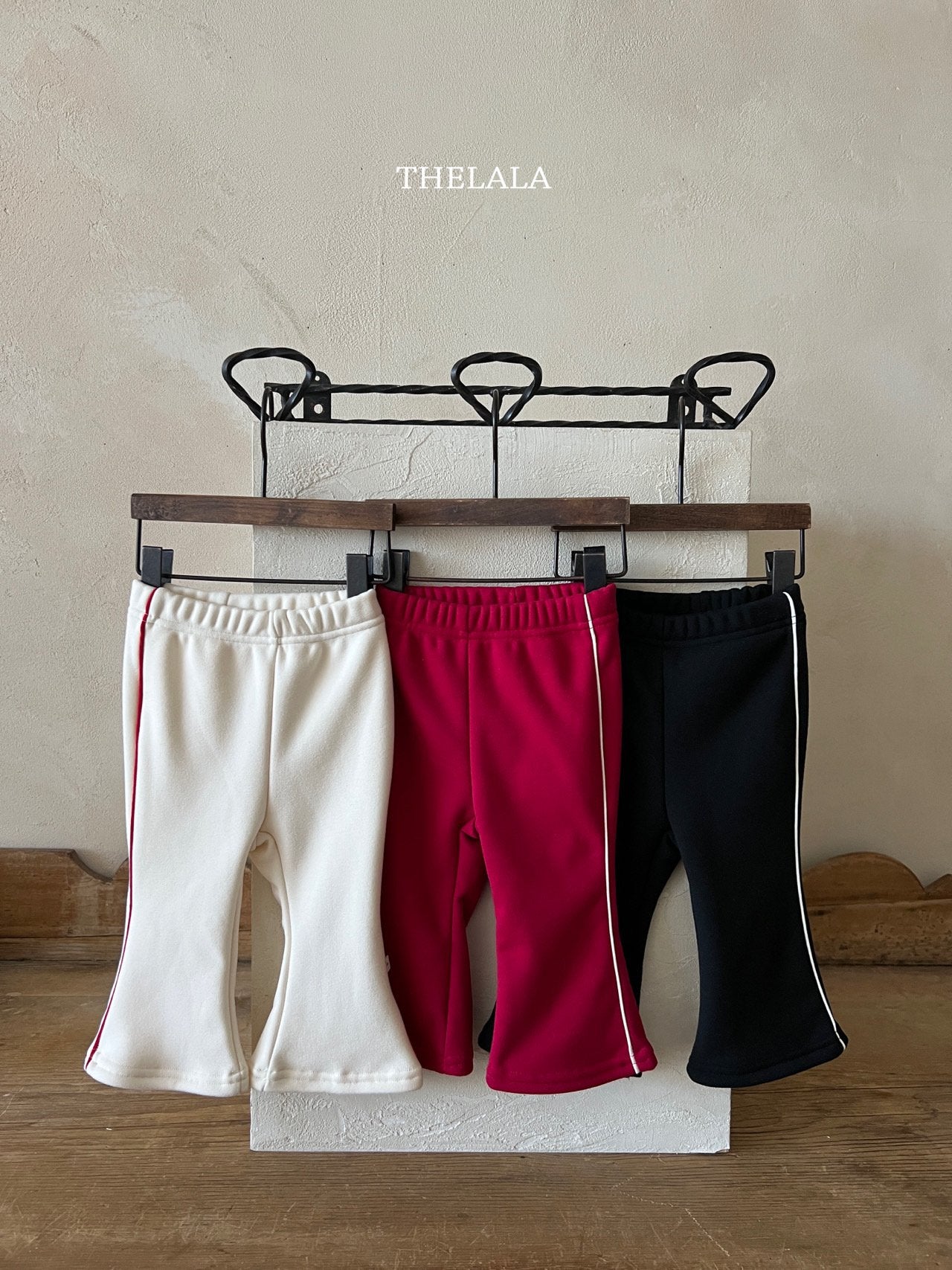 [PRE-ORDER] Piping Bell Leggings