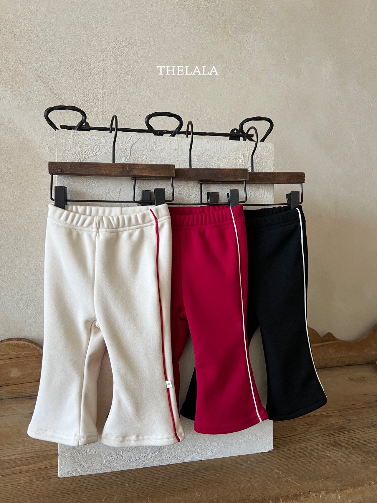 [PRE-ORDER] Piping Bell Leggings