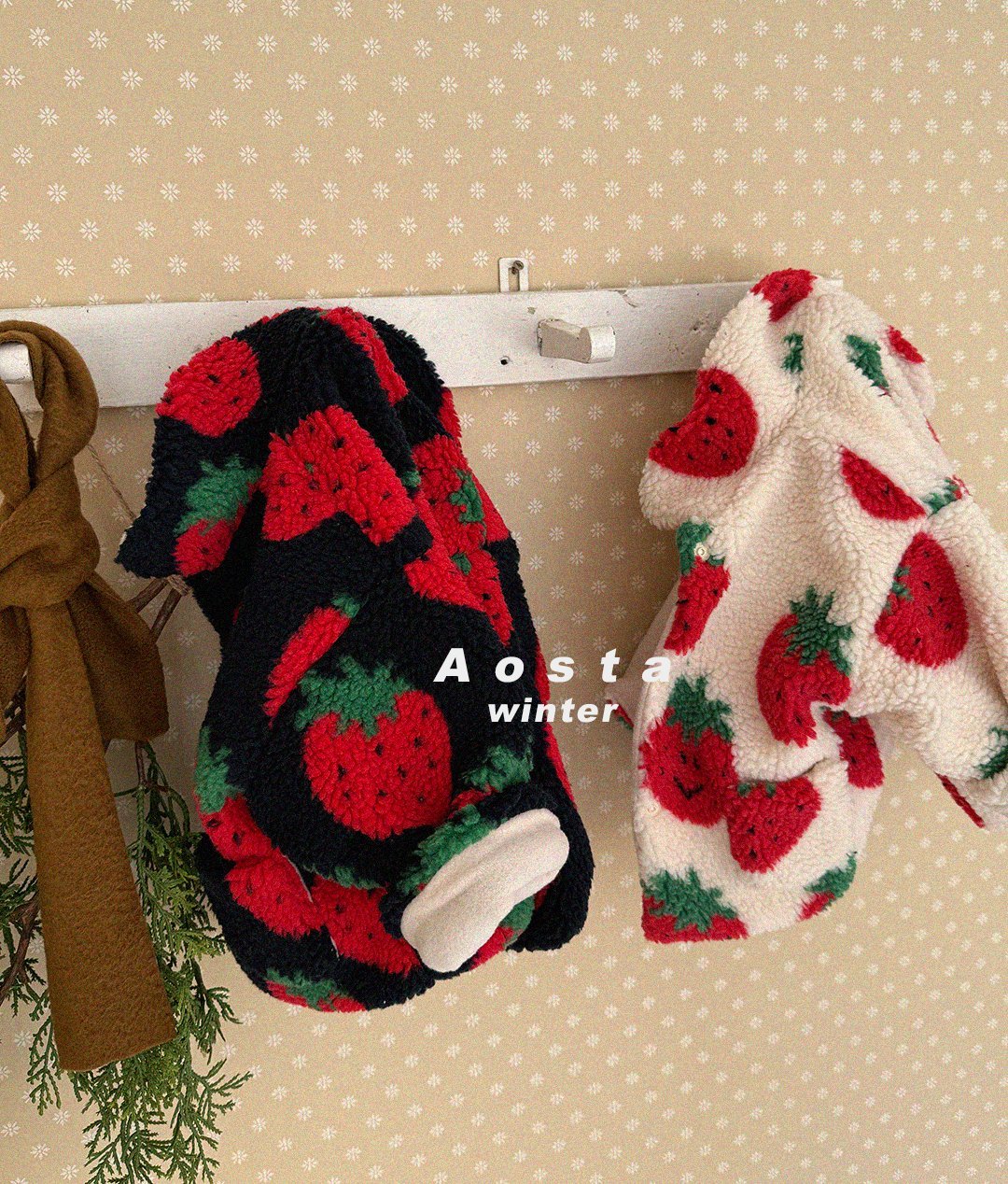 [PRE-ORDER] Strawberry Reversible Jacket