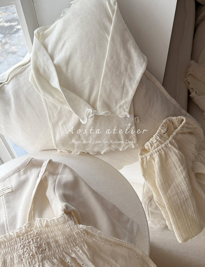 [PRE-ORDER] Soft T-Shirts