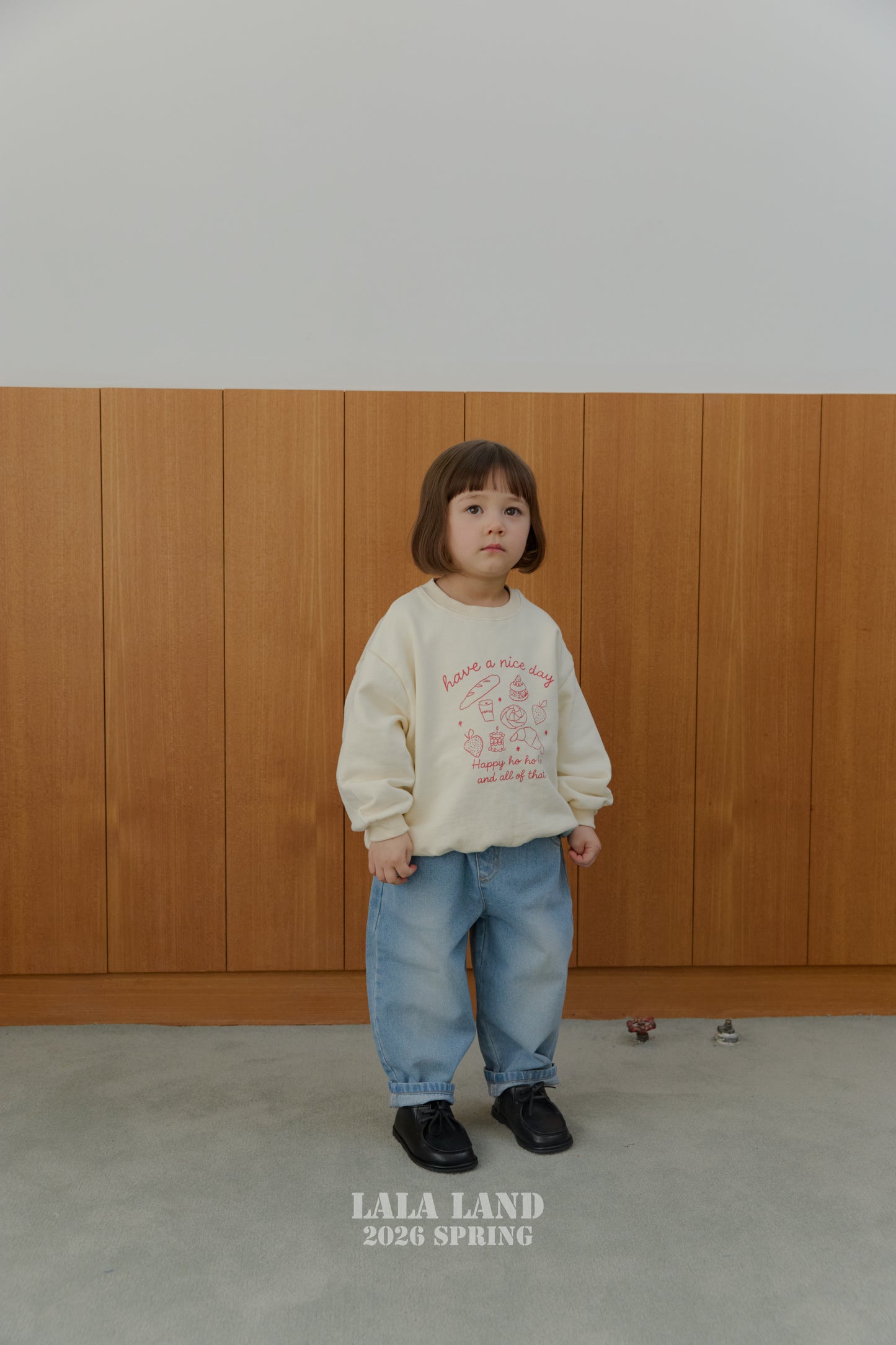 [PRE-ORDER] Bread Sweatshirts