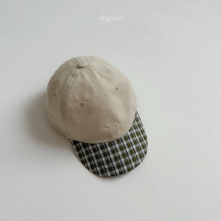 [PRE-ORDER] Under Check Ball Cap