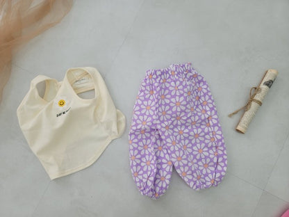 [PRE-ORDER] Happy Daisy Sleeveless T-Shirts