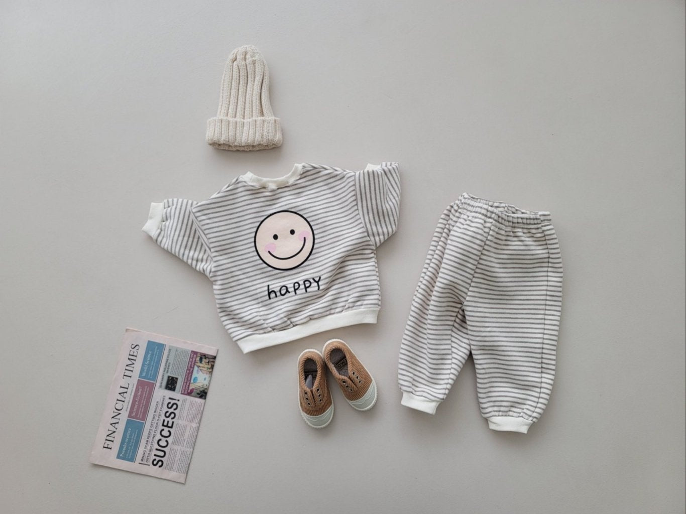 [PRE-ORDER] Happy Top Bottom Set