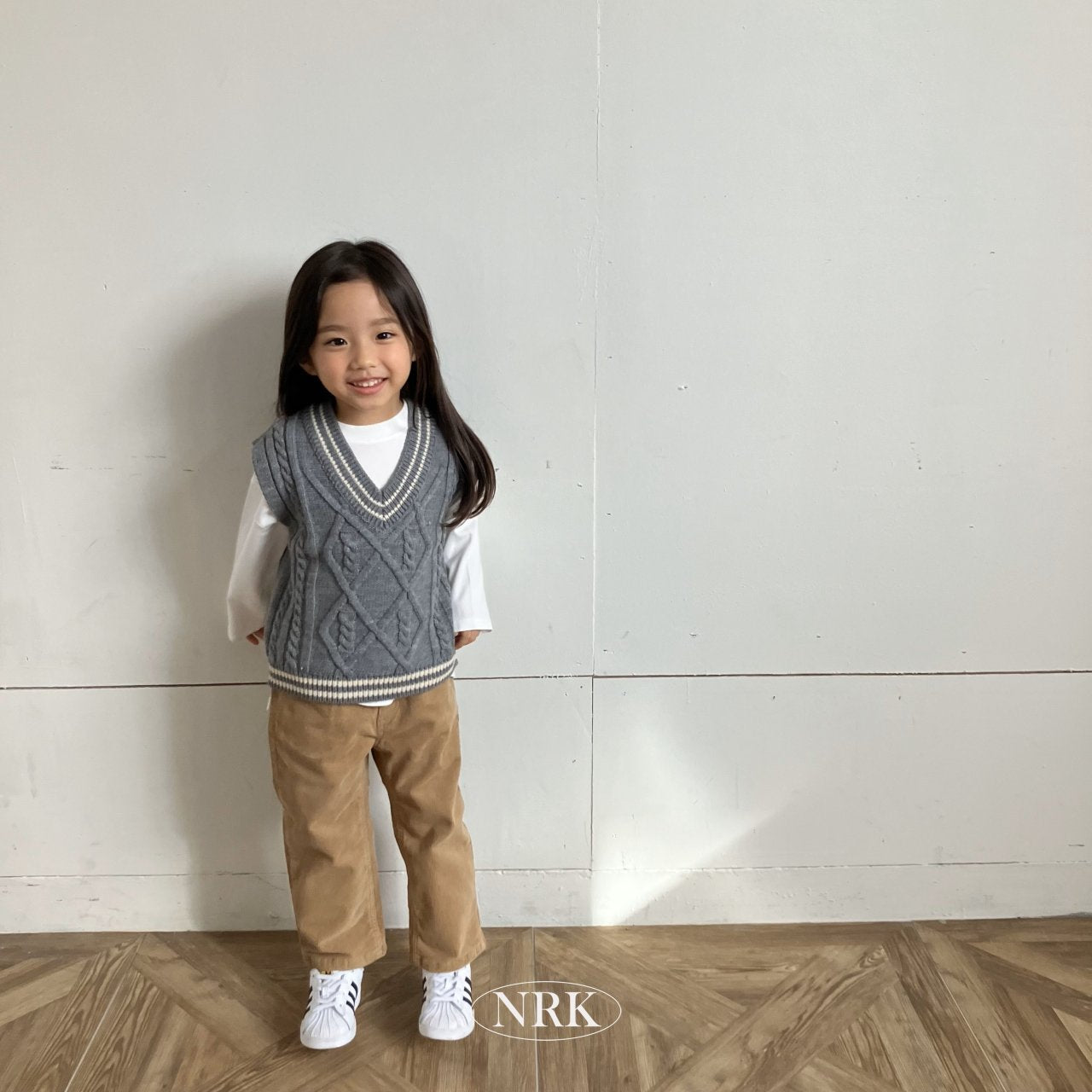[PRE-ORDER] School Look Vest