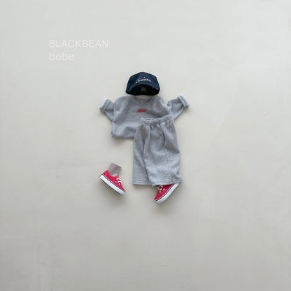 [PRE-ORDER] River Baby Top Bottom Set