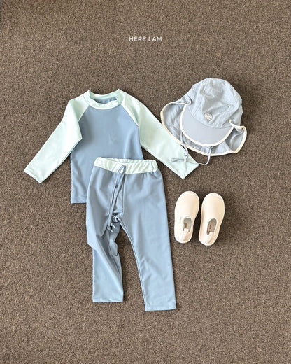 [PRE-ORDER] Bunny Rash Guard Top Bottom Set