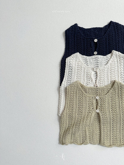 [PRE-ORDER] Coco Sweater Vest