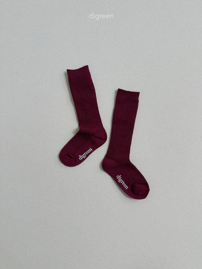 [PRE-ORDER] Point Knee Socks Set