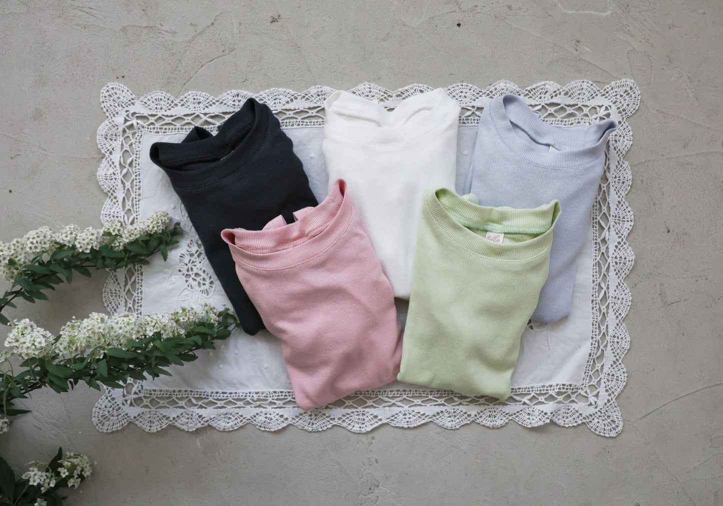 [PRE-ORDER] Uni T-Shirts