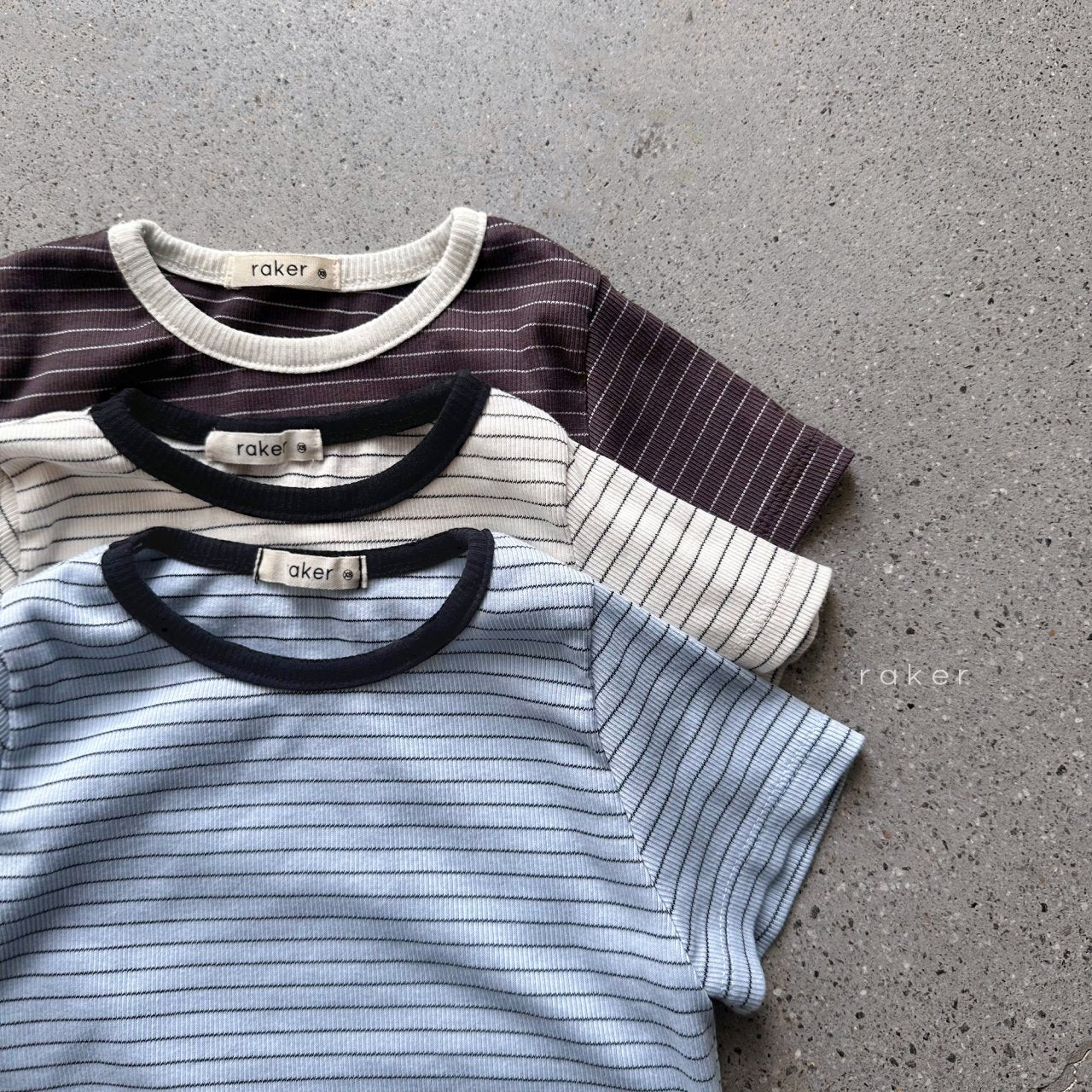 [PRE-ORDER] Cos Stripe T-Shirts