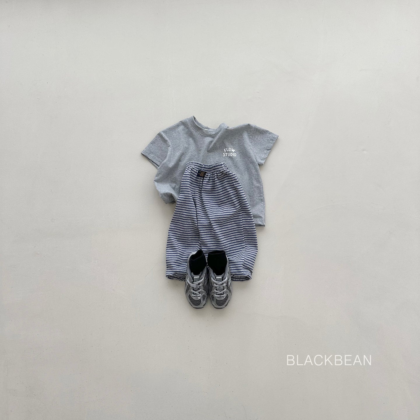[PRE-ORDER] Flow T-Shirts