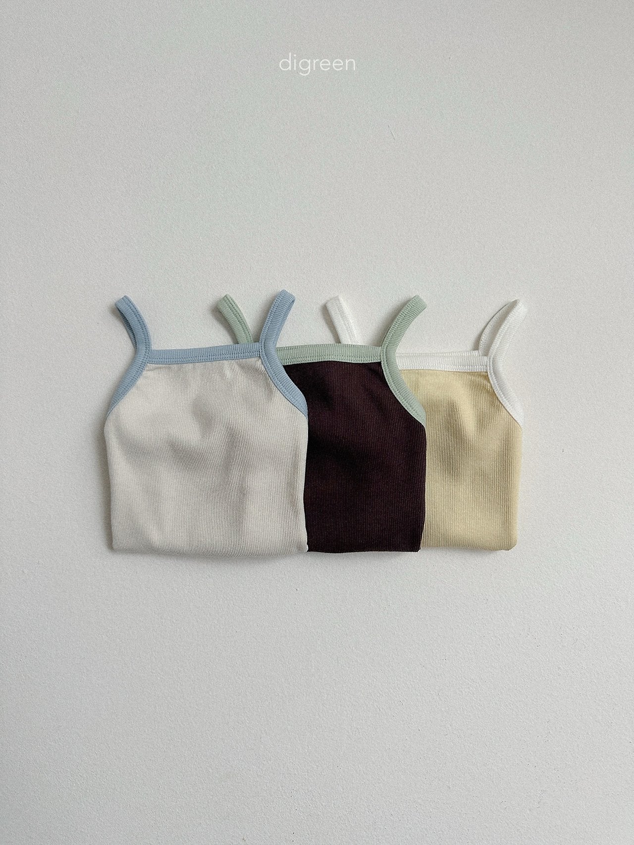 [PRE-ORDER] Noir Tank Top