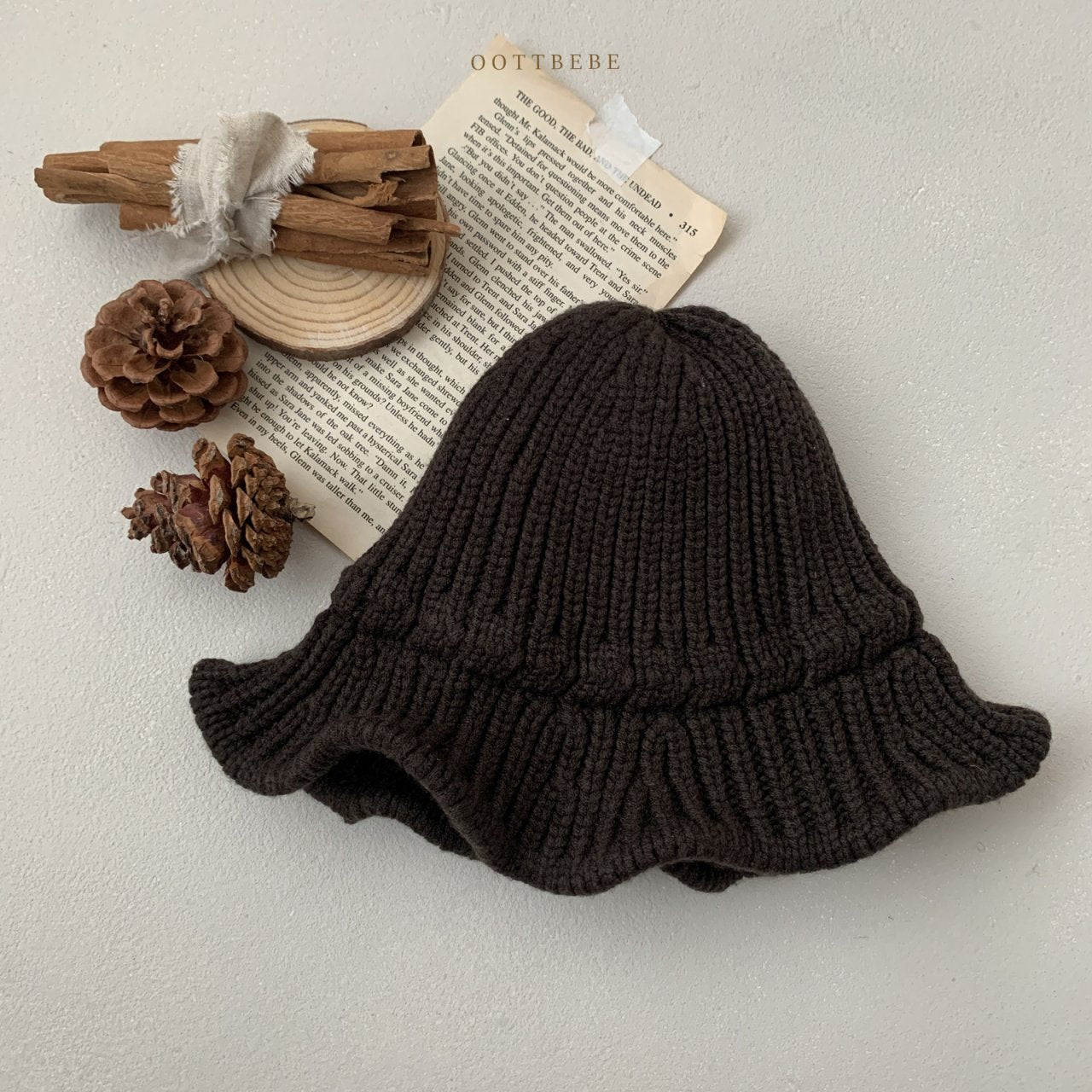 [PRE-ORDER] Sweater Bucket Hat