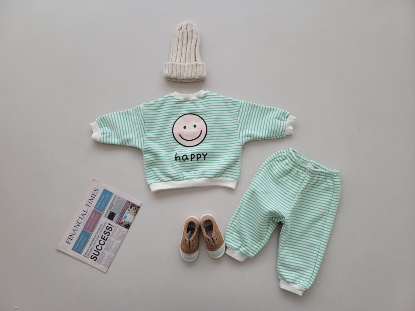 [PRE-ORDER] Happy Top Bottom Set