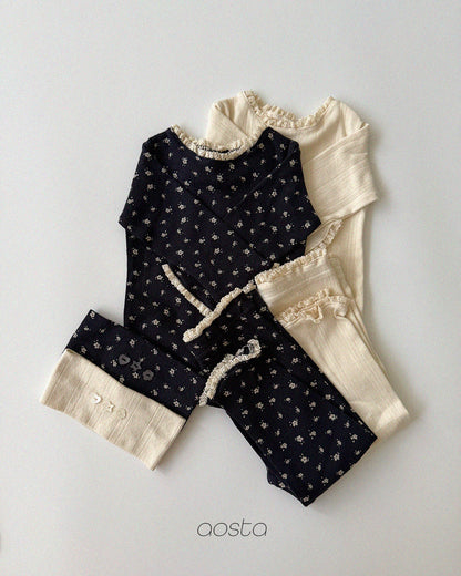 [PRE-ORDER] Camellia Leggings