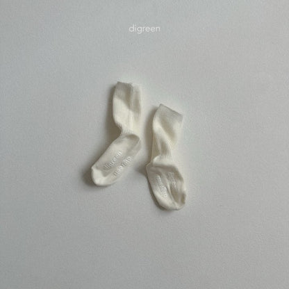 [PRE-ORDER] Light Green Socks Set