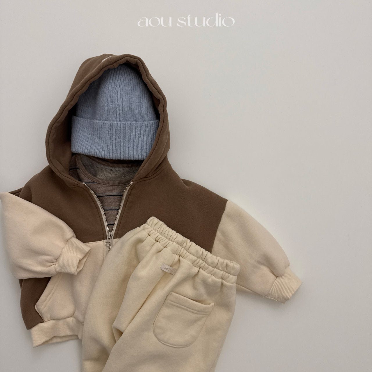 [PRE-ORDER] Latte T-Shirts
