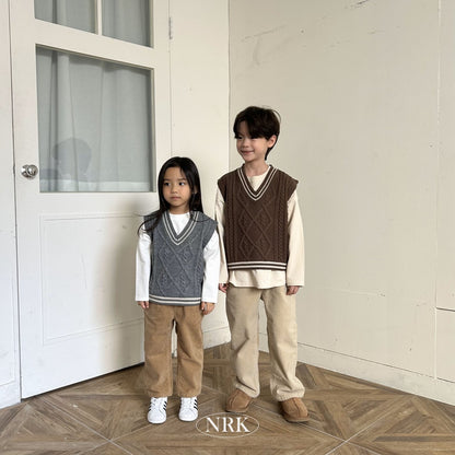 [PRE-ORDER] School Look Vest