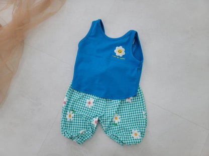 [PRE-ORDER] Happy Daisy Sleeveless T-Shirts