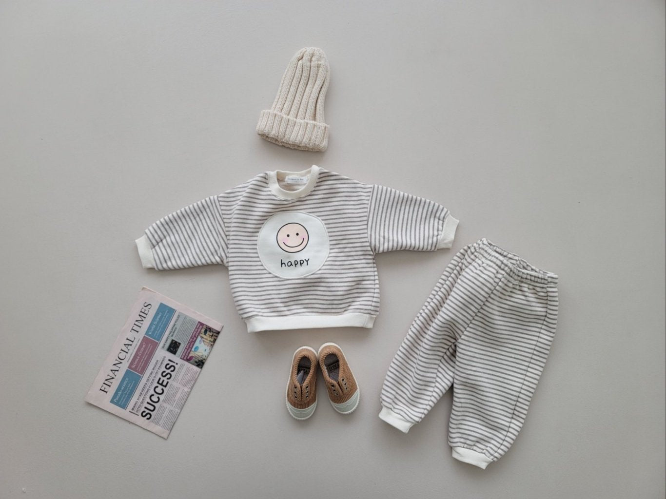 [PRE-ORDER] Happy Top Bottom Set