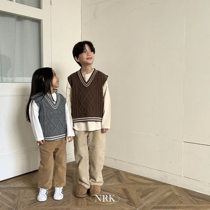 [PRE-ORDER] School Look Vest