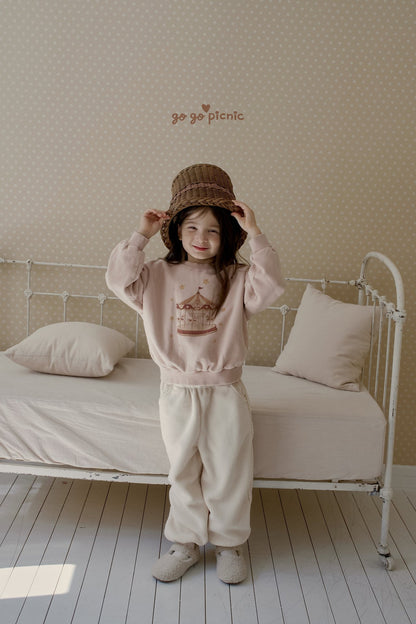 [PRE-ORDER] Circus Sweatshirts