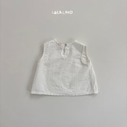 [PRE-ORDER] A Baby Blouse