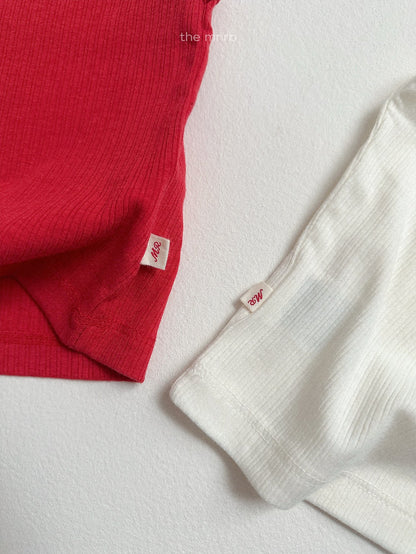 [PRE-ORDER] Snap Button T-Shirts