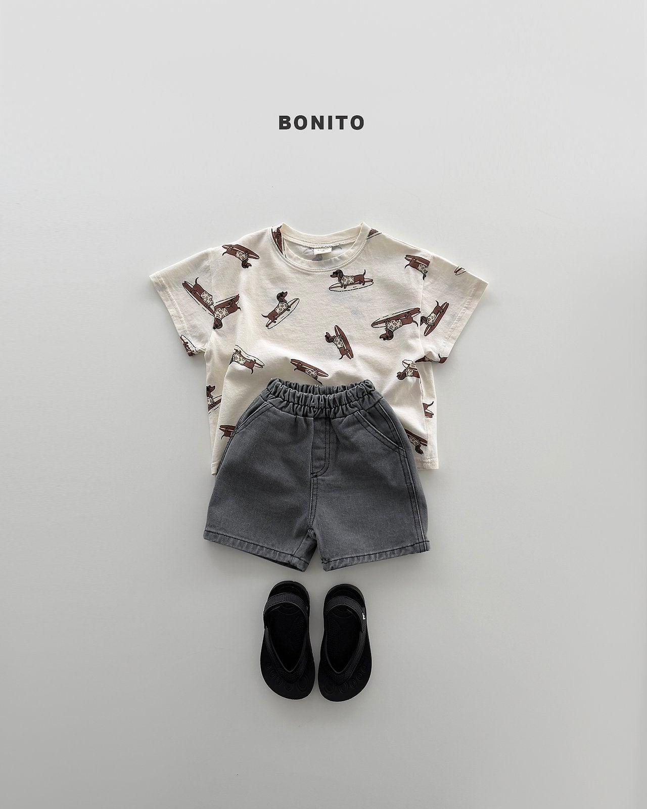 [PRE-ORDER] Surfing Dog T-Shirts
