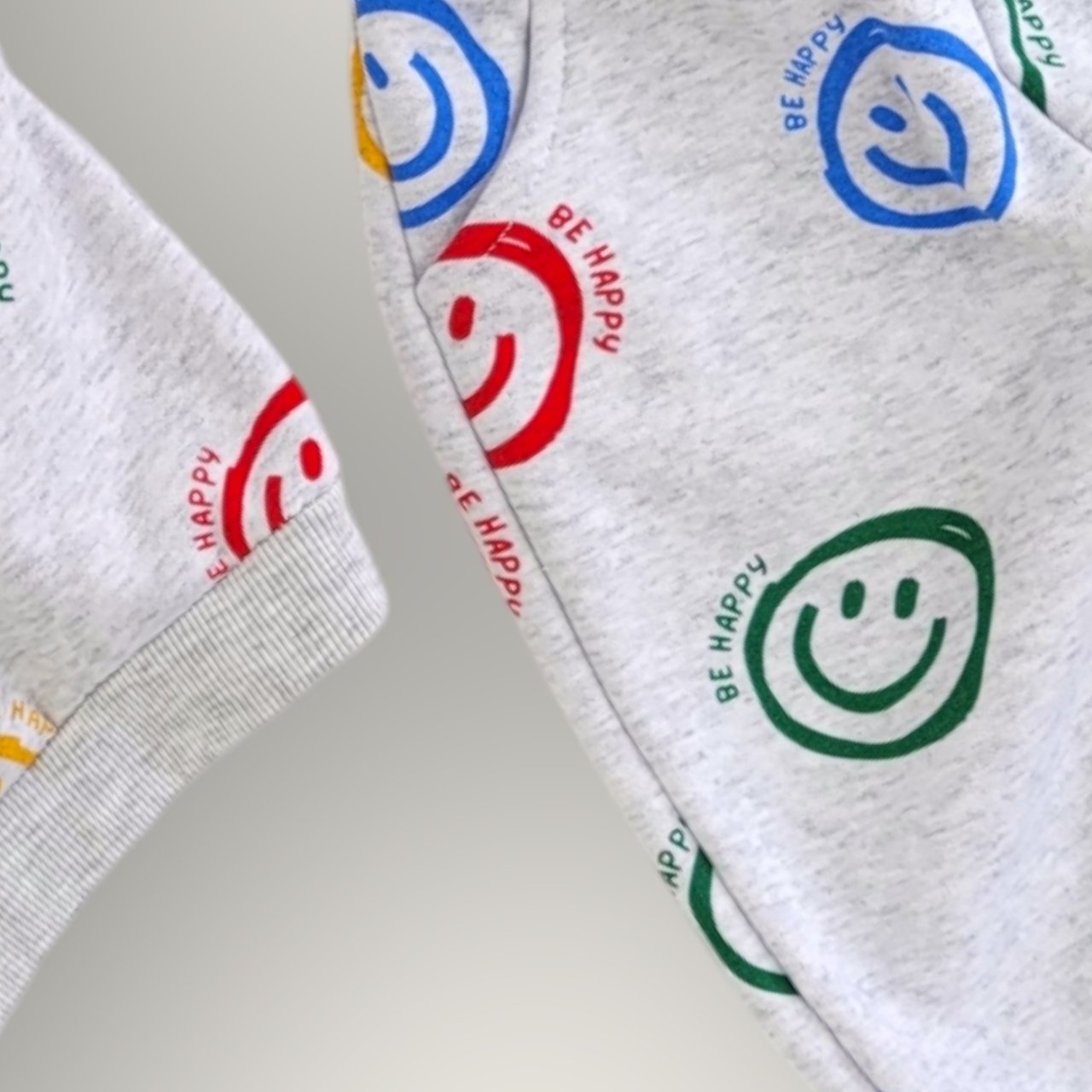 [PRE-ORDER] Be Happy Top Bottom Set