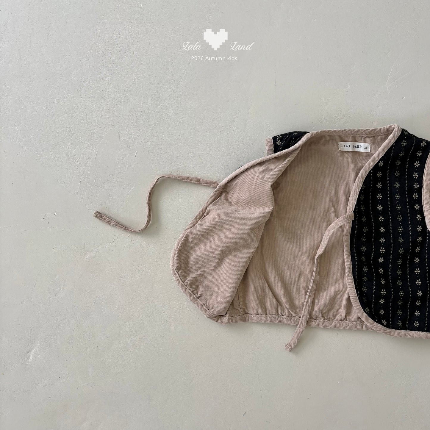 [PRE-ORDER] Hippie Reversible Vest