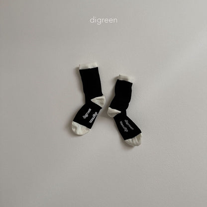 [PRE-ORDER] Together Black Socks Set