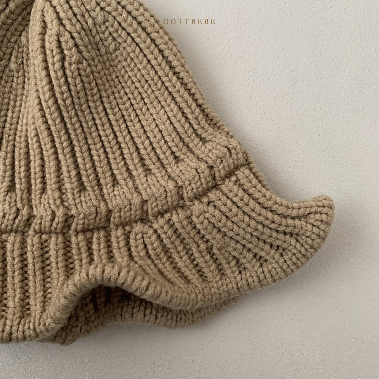 [PRE-ORDER] Sweater Bucket Hat