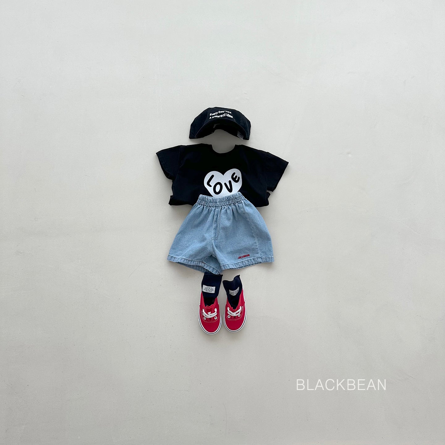 [PRE-ORDER] Heart T-Shirts