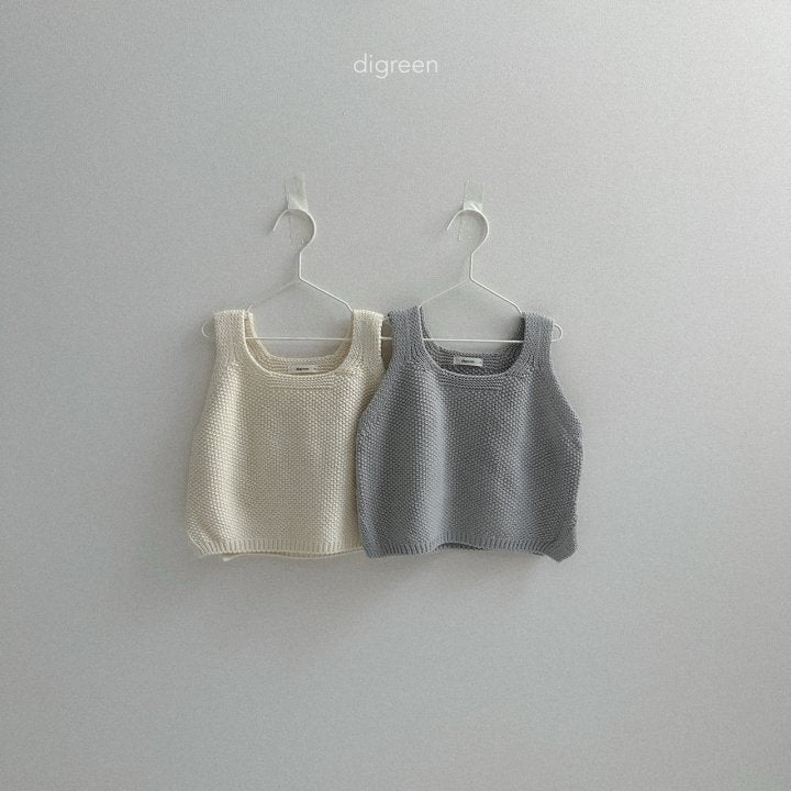 [PRE-ORDER] Button Sweater Vest