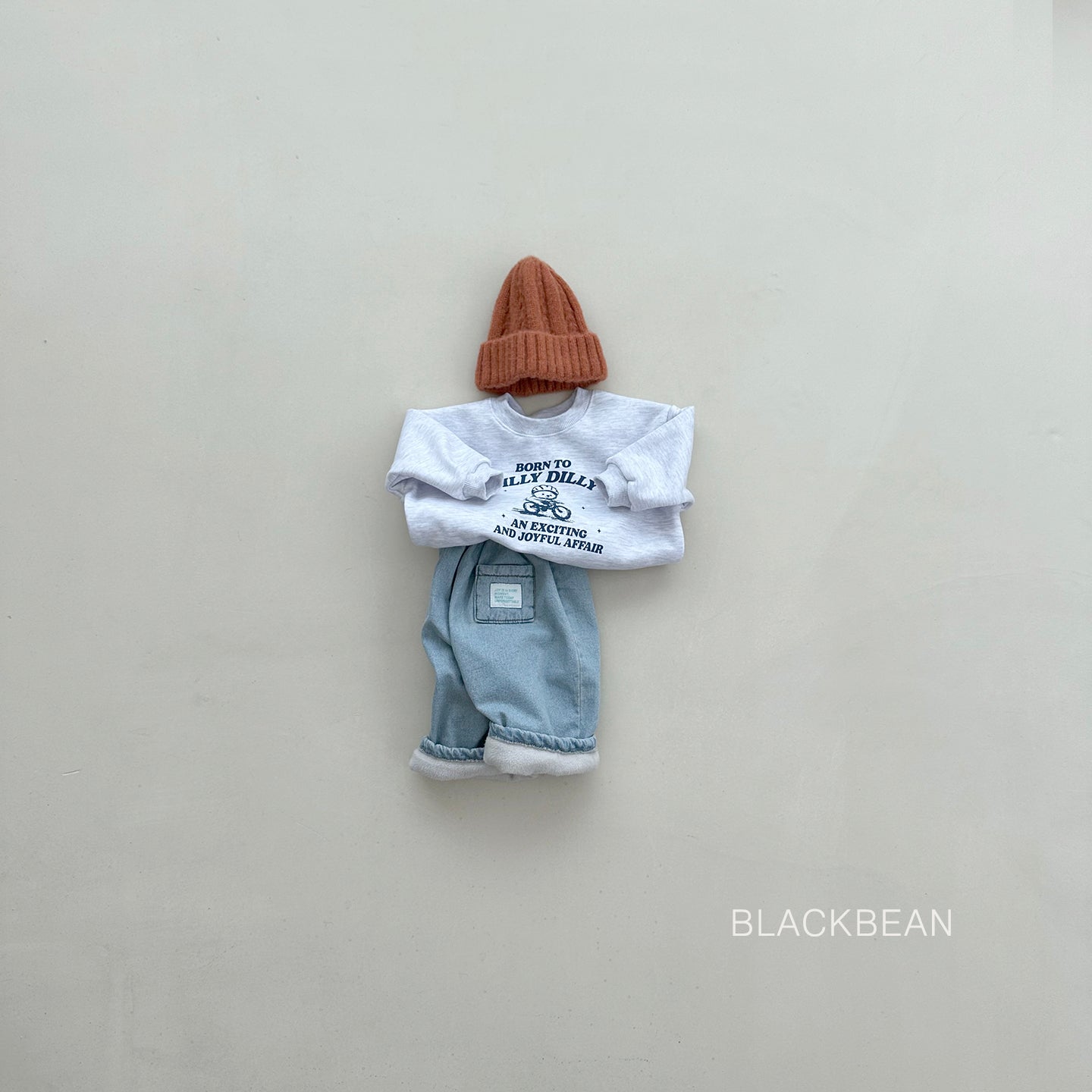 [PRE-ORDER] Dilly Sweatshirts