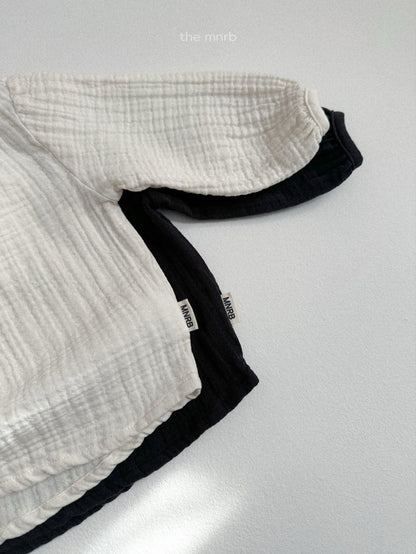 [PRE-ORDER] Ruffle Blouse