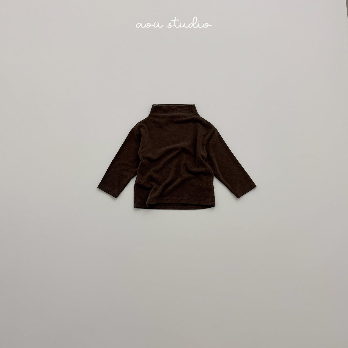 [PRE-ORDER] Who U Turtleneck T-Shirts
