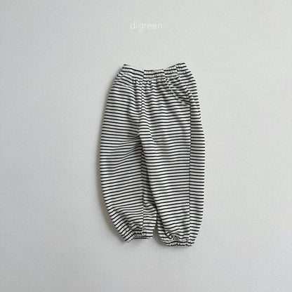 [PRE-ORDER] Stripe Jogger Pants