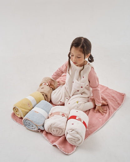 [PRE-ORDER] Cozy Embroidered Microfiber Blanket