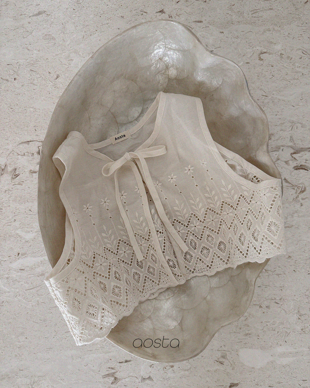 [PRE-ORDER] Lace Jenny Open Vest