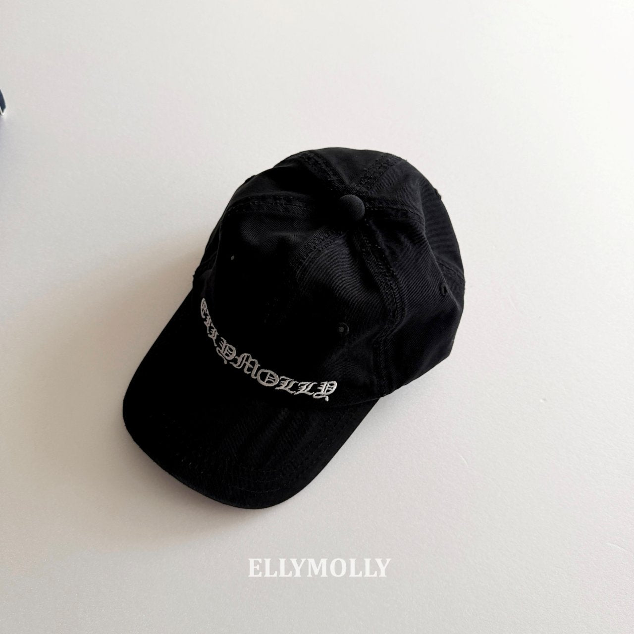 [PRE-ORDER] Hearts Ball Cap