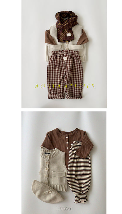 [PRE-ORDER] Cookie Sweater Vest