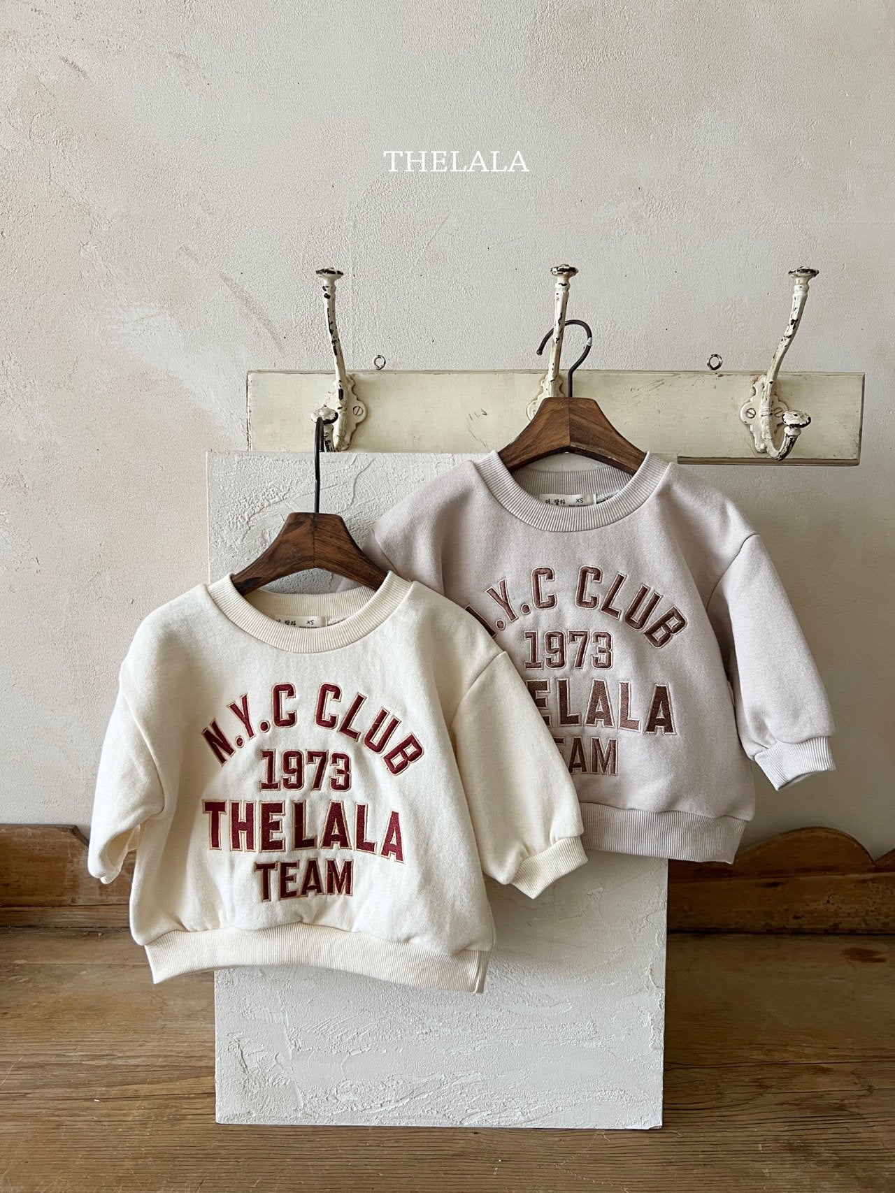 [PRE-ORDER] NYC Sweatshirts (Mom Couple)
