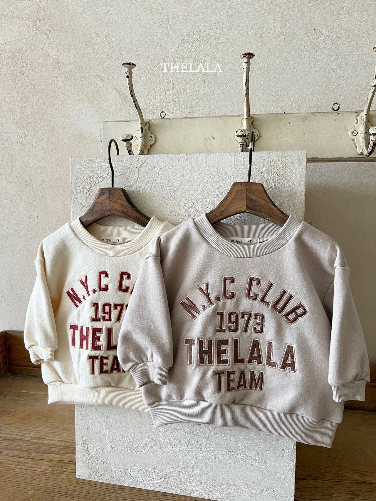 [PRE-ORDER] NYC Sweatshirts (Mom Couple)