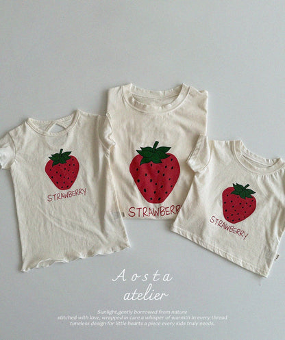 Strawberry T-Shirts [Ivory/L(2-3yr)]